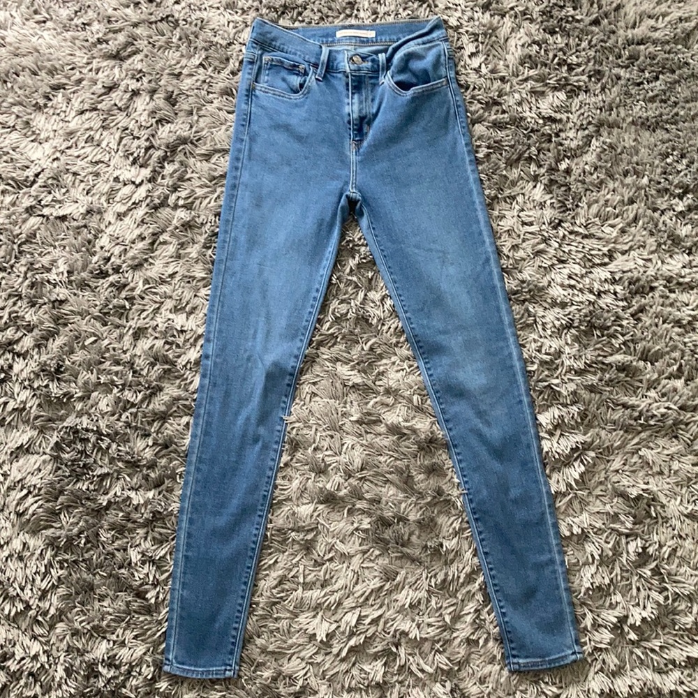 720 high rise super skinny Levi’s